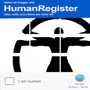 美女露出内裤来让男人摸
